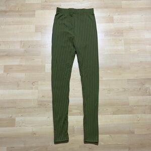📦 Ribbed Olive Green Women's Leggings NWOT (S-6| M-17| L-2| XL-10)
